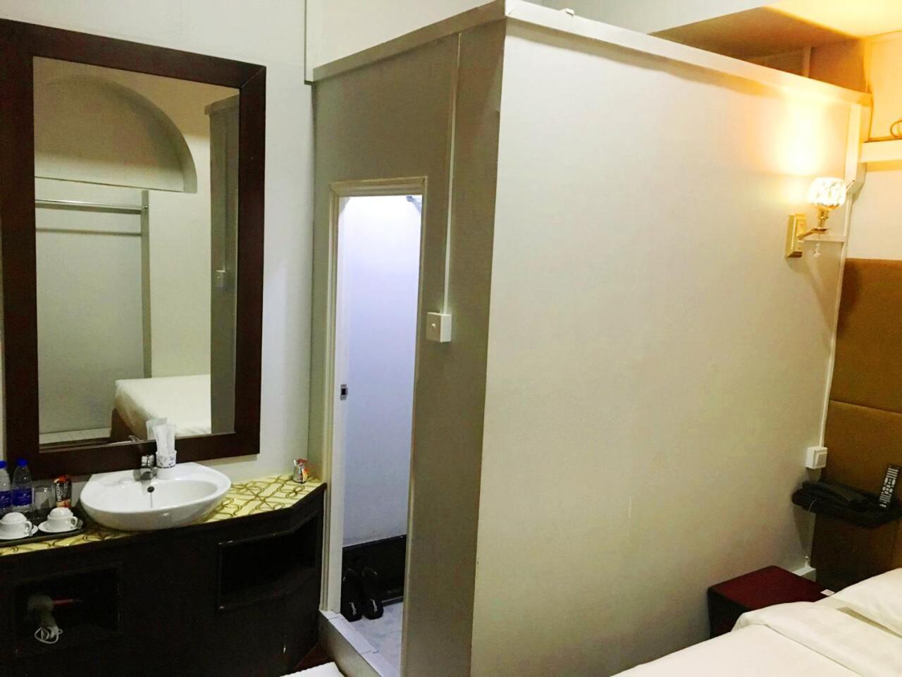 Hotel Zara Yangon Exterior foto